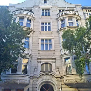 Astrid Am Kurfuerstendamm Berlin