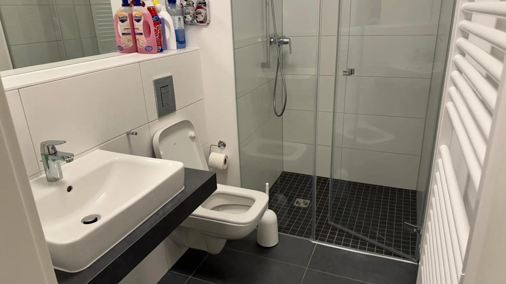 Modernes Apartment, Perfekte Lage In Berlin-Adlershof