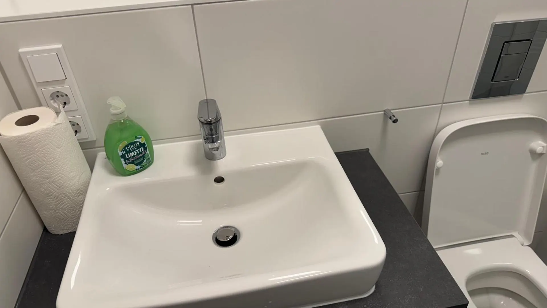 Modernes Apartment, Perfekte Lage In Berlin-Adlershof Apartment